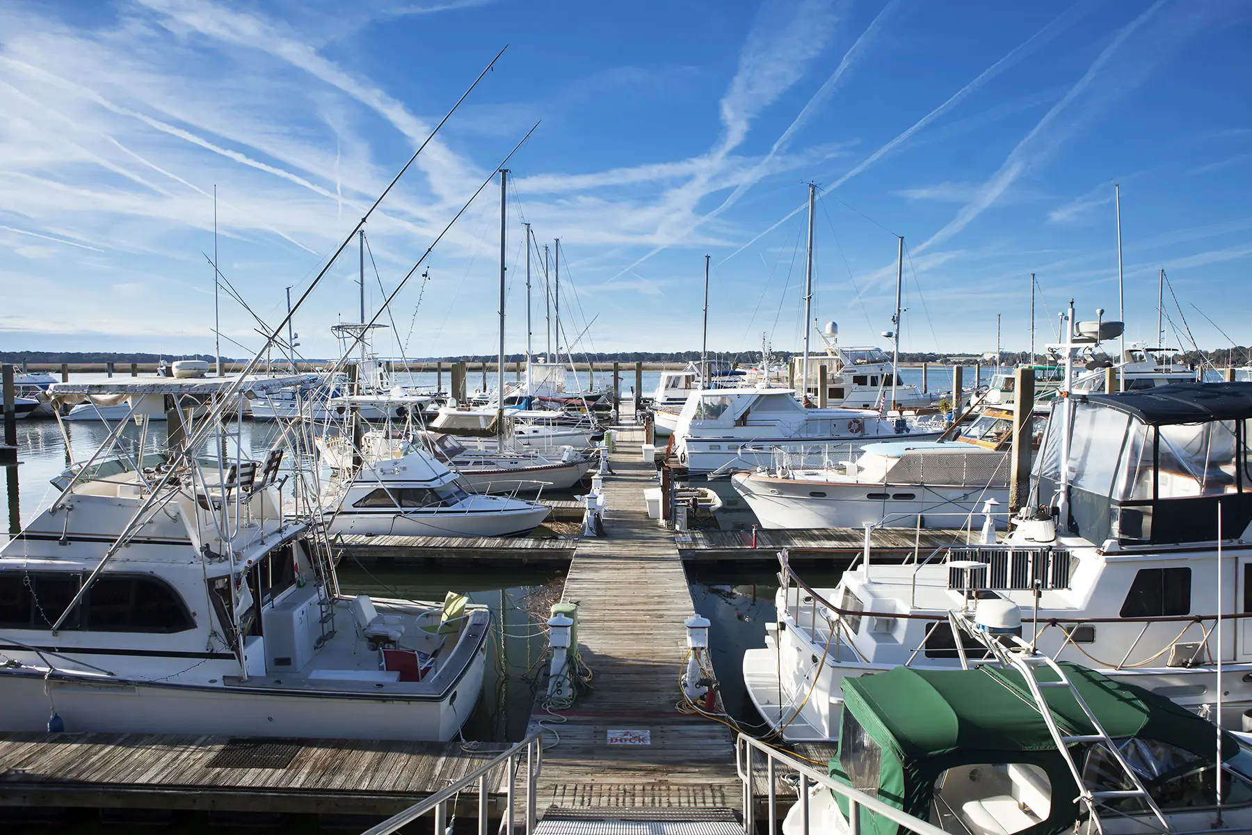 Boats docked at the Downtown Beaufort marina